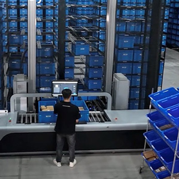 Picking Station